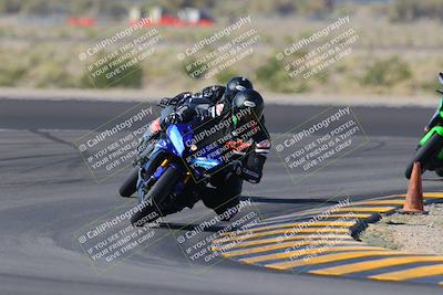 media/Nov-06-2022-SoCal Trackdays (Sun) [[208d2ccc26]]/Turn 11 (10am)/